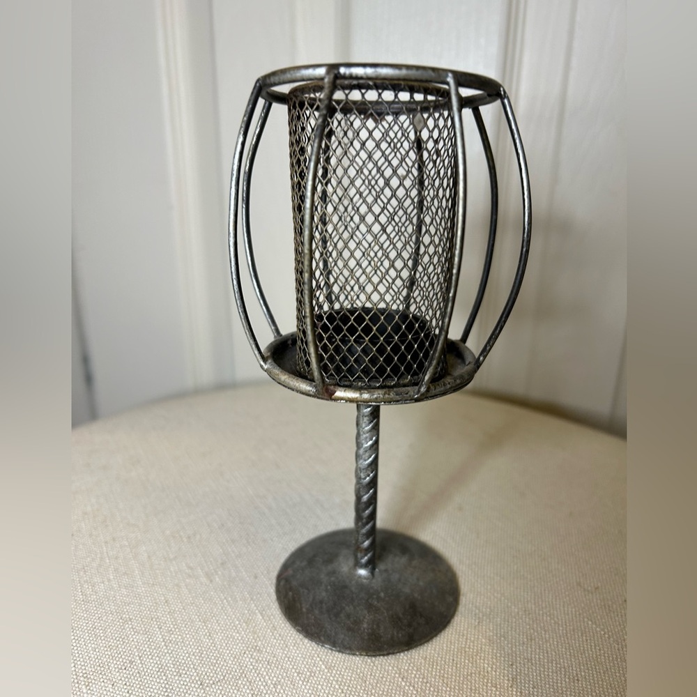 Silver Metal Votive Candle Holder With Round Base Removable Wire Mesh Surround